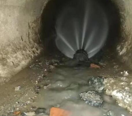 中平镇市政管道清淤